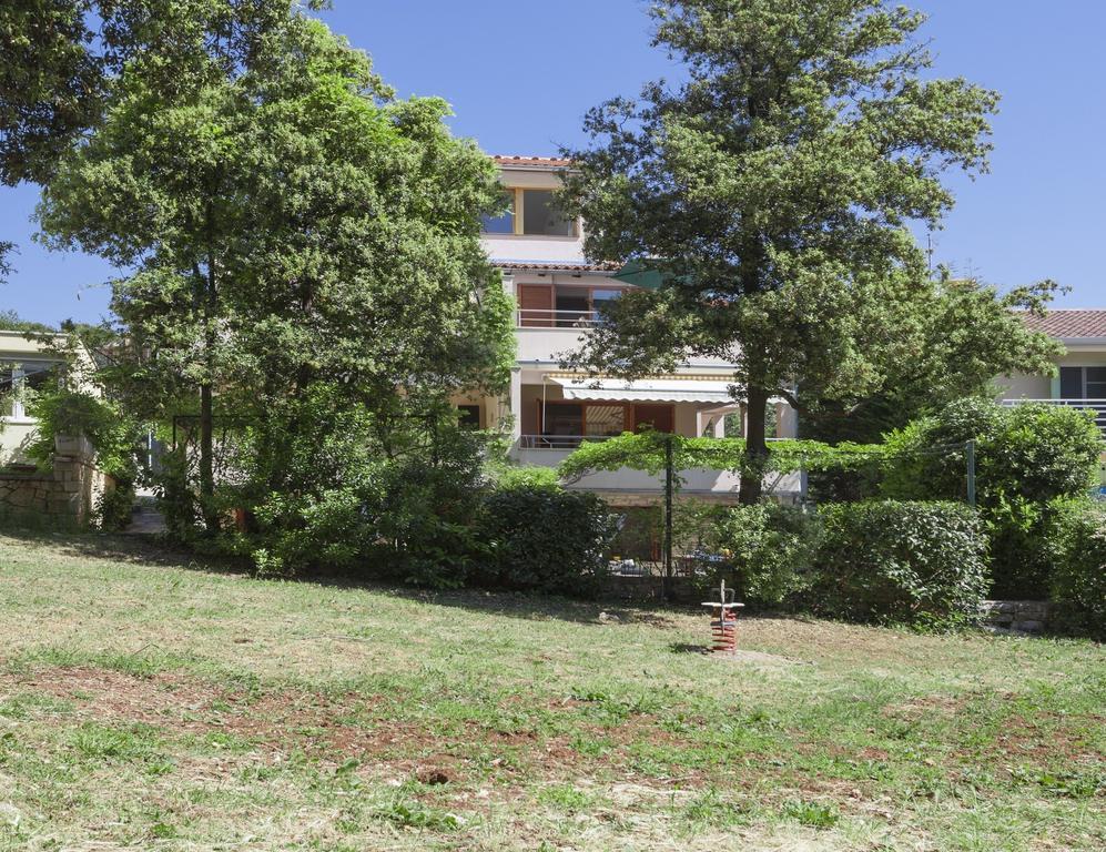 Apartments Kump ロヴィニ エクステリア 写真